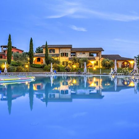 Pian Dei Mucini Resort Il Borgo Massa Marittima Kültér fotó