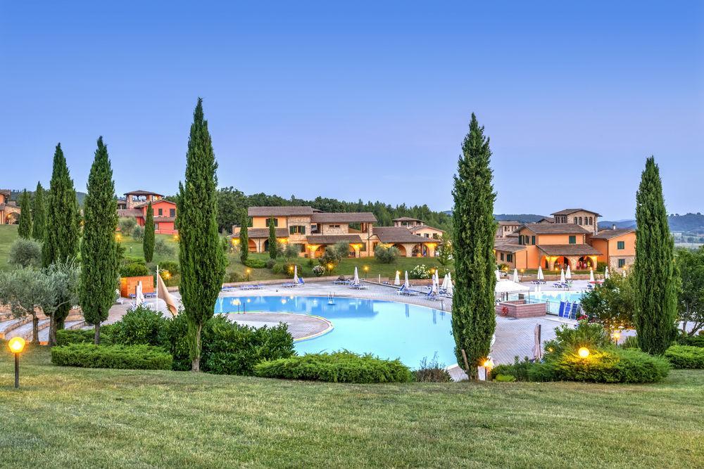 Pian Dei Mucini Resort Il Borgo Massa Marittima Kültér fotó